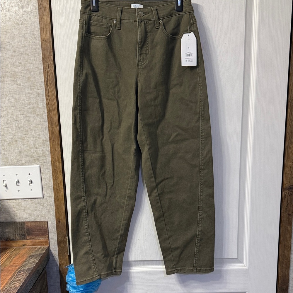 Olive Green High-Waisted barrel Pants